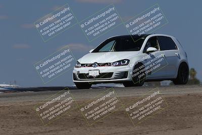 media/Oct-04-2025-OnGrid (Sat) [[44bd565ffa]]/Yellow Group/Grapevine/